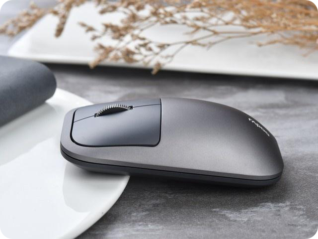 Rapoo M700 Silent Battery Charge Wireless Mouse