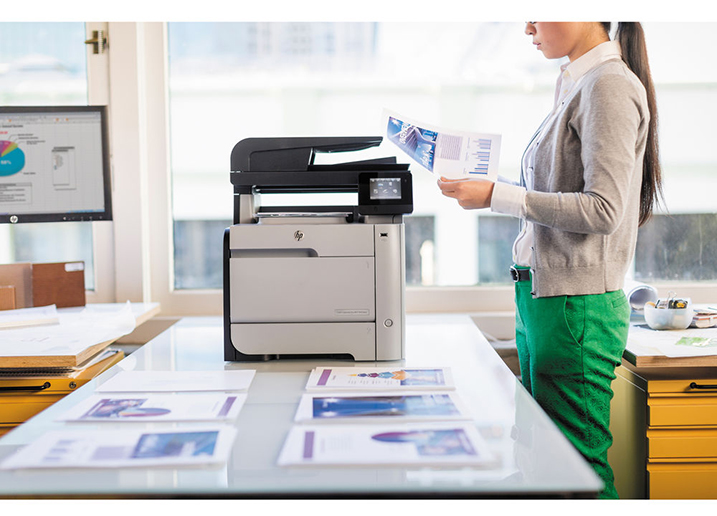 HP LaserJet Pro MFP M476dw Printer