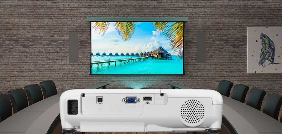 Epson EB‑E01 Video Projector