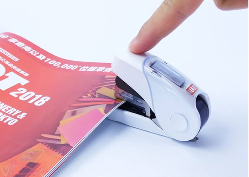 Max HD-10FL3 Heavy Duty Flat Clinch Stapler