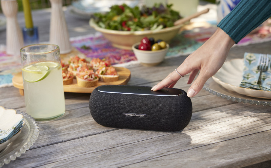 Harman kardon Luna Portable Bluetooth Speaker