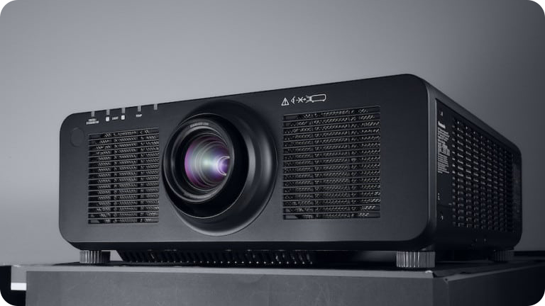 Panasonic PT-RZ790 Video Projector