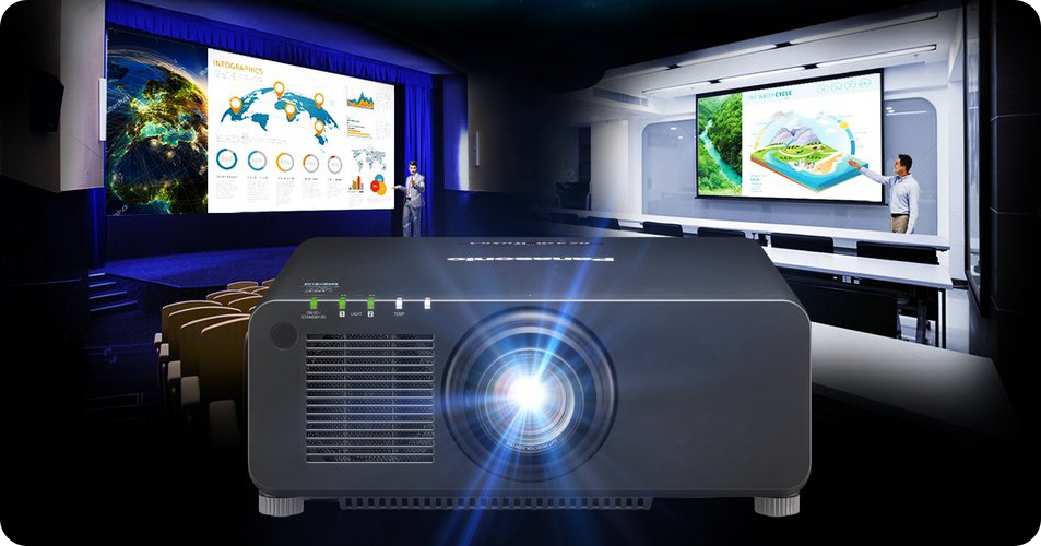 Panasonic PT-RZ790 Video Projector