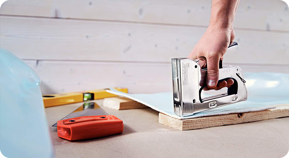 Rapid R34 Stapling Gun