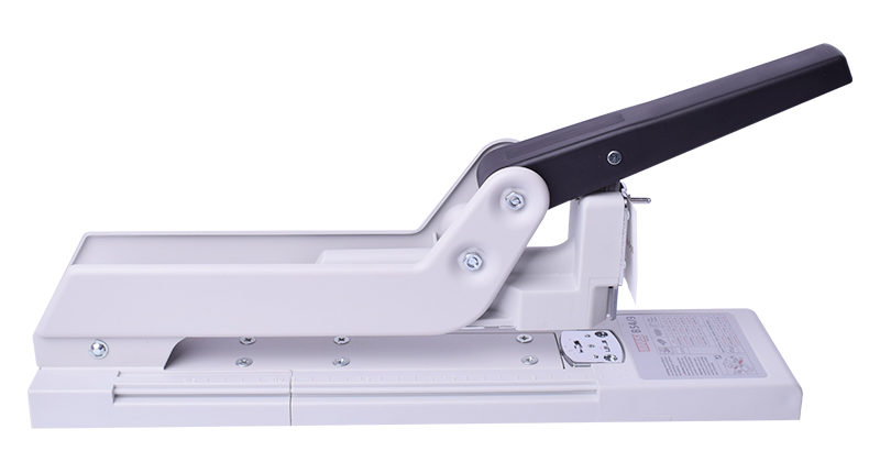 NOVUS B543 Heavy Duty Sewing Machine