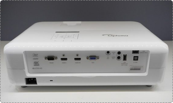 OPTOMA UHD40 Video Projector