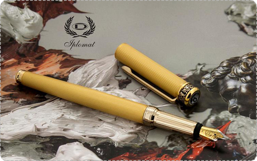 Iplomat PIZZA Golden Design Fountain Pen