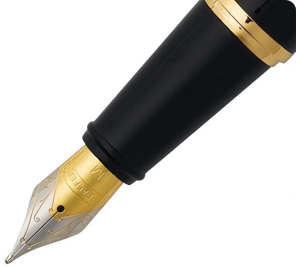 Sheaffer 300 Black With Golden Clip Fountain Pen