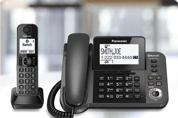 Panasonic KX-TGF322JX Wireless Phone