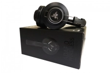 هدفون ریزر مدل Adaro Wireless