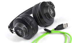 هدفون ریزر مدل Adaro Stereos