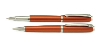 خودکار و روان نویس یوروپن مدل Kiss خودکار و روان نویس یوروپن مدل Kiss