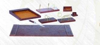 ست رو میزی اداری چرمی 10 تیکه کد 04 ست رو میزی اداری چرمی 10 تیکه کد 04