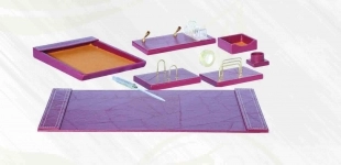 ست رو میزی اداری چرمی 10 تیکه کد 04 ست رو میزی اداری چرمی 10 تیکه کد 04