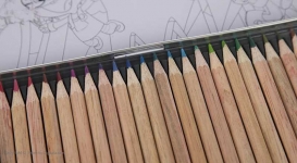 مداد رنگی 36 رنگ آریا 