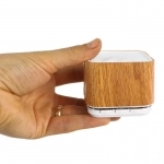 اسپیکر بلوتوثی قابل حمل تسکو مدل TS2385