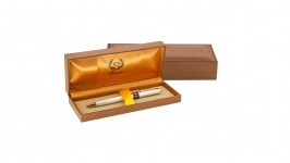 خودکار ایپلمات مدل Schmidts طرح سفید صدفی خودکار ایپلمات مدل Schmidts طرح سفید صدفی