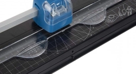 کاتر دستی کاغذ کیوپا مدل TM28 کاتر دستی کاغذ کیوپا مدل TM28