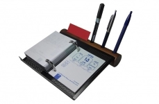 پایه تقویم رومیزی سیلور استار مدل WW32 پایه تقویم رومیزی سیلور استار مدل WW32