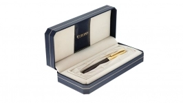 خودنویس یوروپن مدل CLUB رنگ قهوه ای نیمه طلایی خودنویس یوروپن مدل CLUB رنگ قهوه ای نیمه طلایی