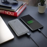 شارژر همراه سیلیکون پاور مدل QP77 ظرفیت 10000 میلی آمپر ساعت شارژر همراه سیلیکون پاور مدل QP77 ظرفیت 10000 میلی آمپر ساعت