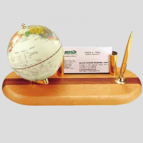 ست کره جغرافیایی با جای قلم و کارت بستار کد 930 ست کره جغرافیایی با جای قلم و کارت بستار کد 930