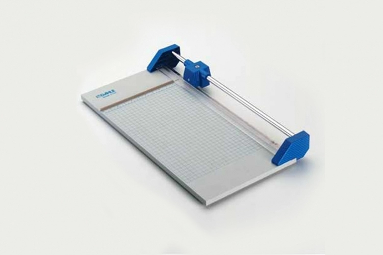 دستگاه کاتر خطی مدل CR240