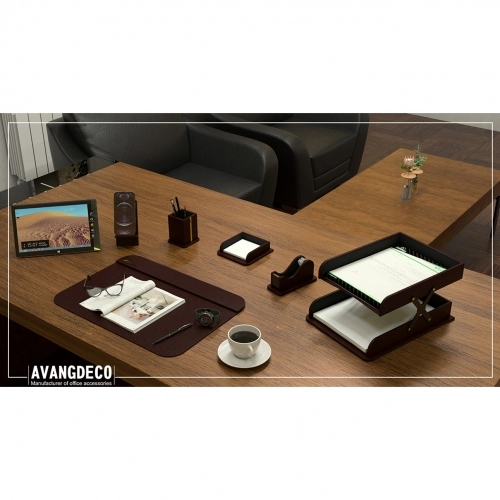 ست رومیزی اداری 6 تیکه آونگ دکو مدل M6 رنگ قهوه ای ست رومیزی اداری 6 تیکه آونگ دکو مدل M6 رنگ قهوه ای